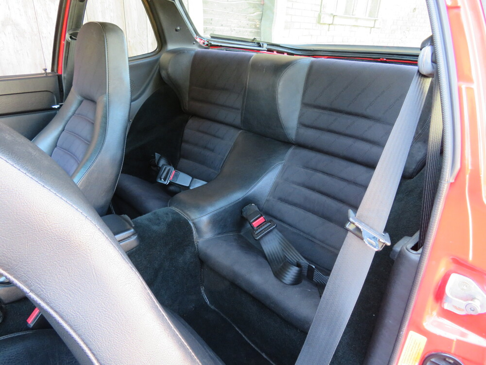 Porsche 924 S Coupé